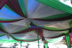 Tenda Dekorasi Nuansa Putih-Maroon-Hijau Stabilo Tenda Dekor Balon